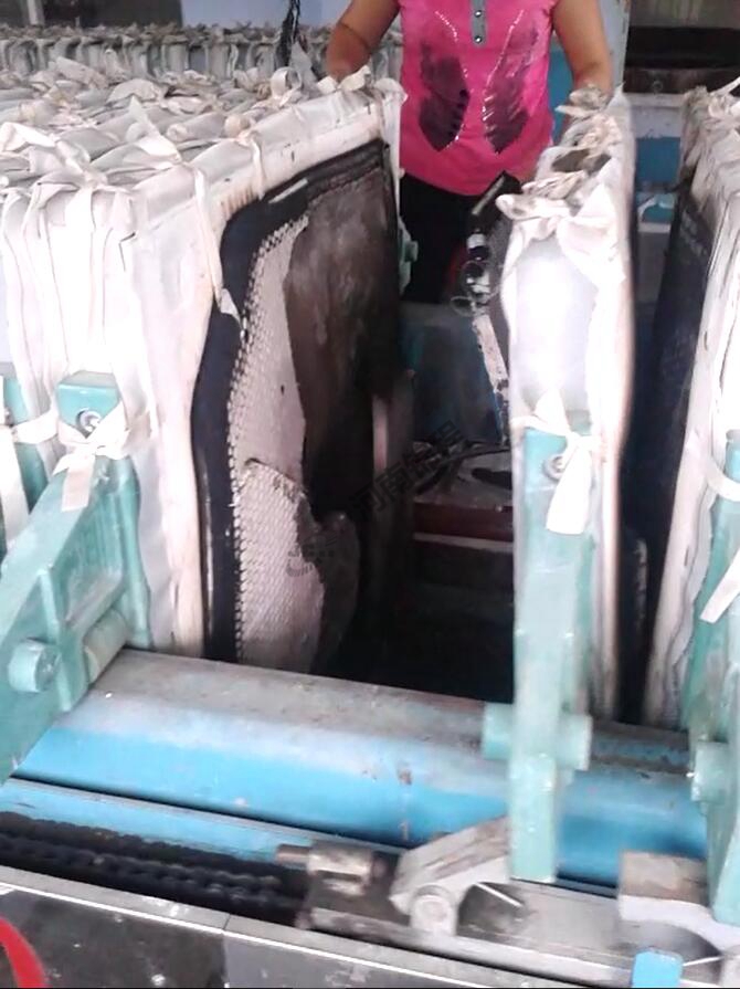 市政污泥脫水應用案例(圖2) 市政污泥脫水應用案例(圖2)